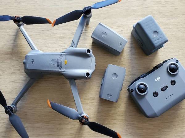 Discover the Thrill: Guide to RC Drones with Camera Technology
