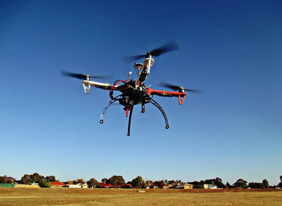 Exploring the Features of Specta Air Drone for Aerial Photography Enthusiasts