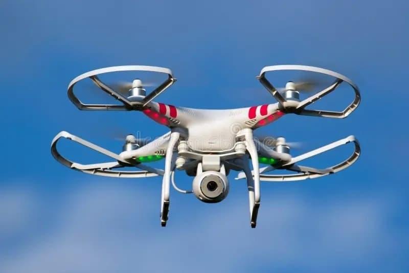 Exploring the Capabilities and Uses of Large Drones in Modern Industries