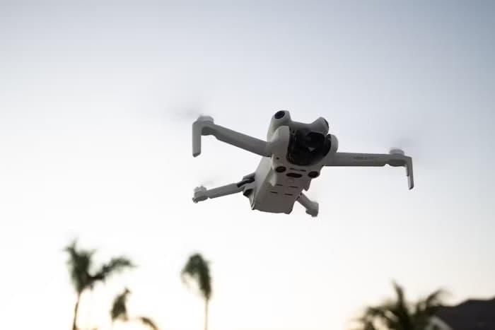 Exploring the Advantages of Using a Drone Large in Modern Applications